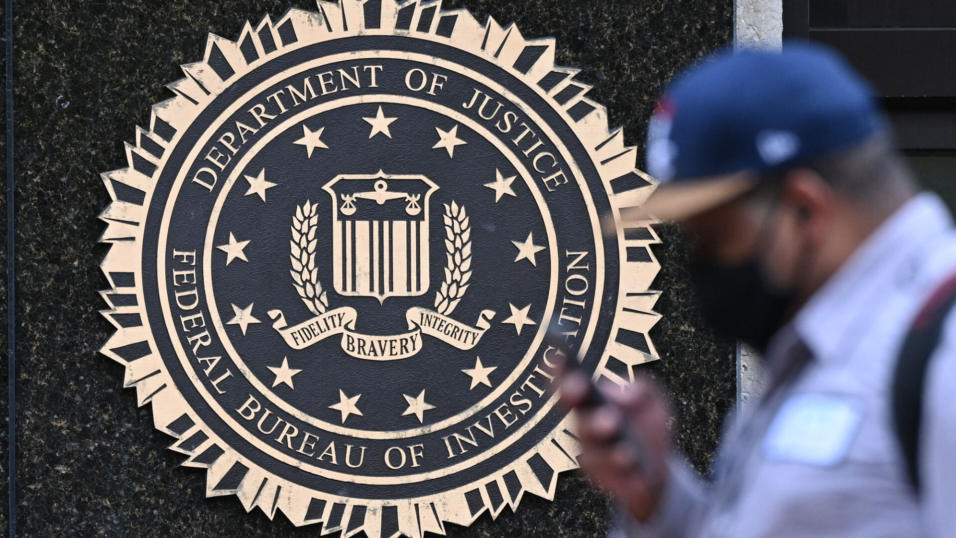 Senior FBI official warns US states about threat posed by Chinese hackers